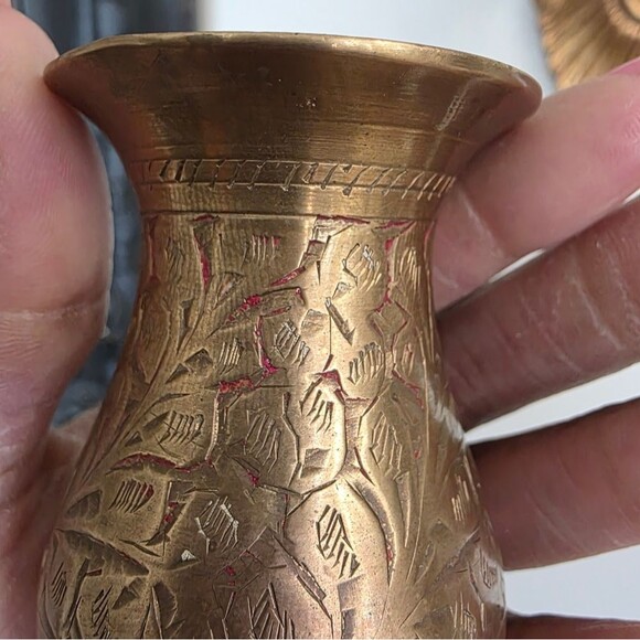 Vintage Small India Brass Etched Decorative Vase 3.25” Tall - Picture 4 of 9